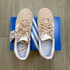 Adidas Gazelle NWT Shoes #adidas #shoes #backtoschool